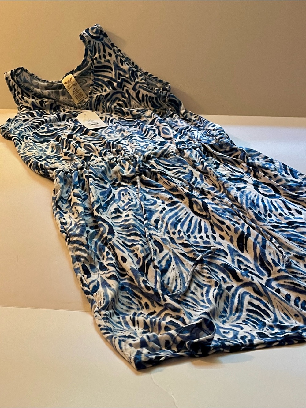 NWT Faded Glory Blue and White Printed Midi Dress - Size M